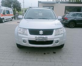 Suzuki - Grand Vitara 3p 1.6 Vvt 16v Gpl.