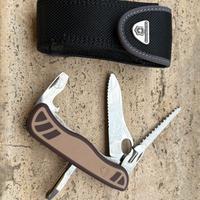 Victorinox Trailmaster , completo di fodero or