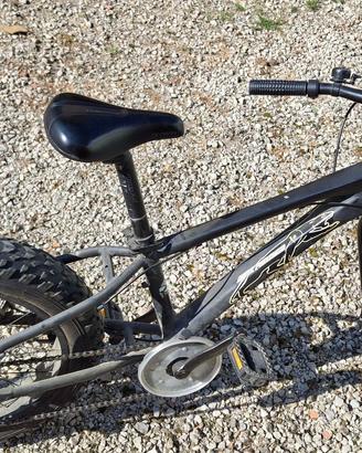 bicicletta per bambino età 7-10 anni