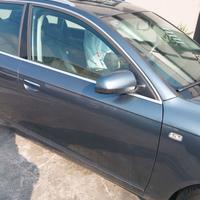Porta anteriore dx audi a6 anno 2005 C6