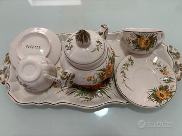set tazze e zuccheriera 