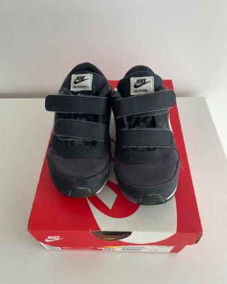 Nike md runner 2 Tg 25 Blu.