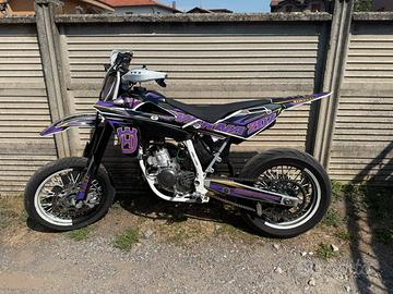 HUSQVARNA SM 125 2011