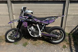 HUSQVARNA SM 125 2011