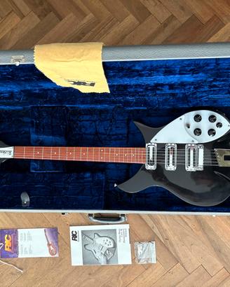 Rickenbacker 350V63 Liverpool chiatarra elettrica
