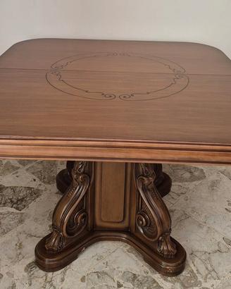 Tavolo da pranzo classico allungabile in legno