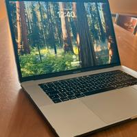 Macbook pro i7
