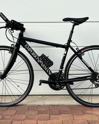 Bici Emporio Armani EA7 - Bianchi