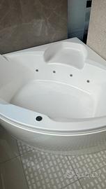 Vasca angolare busco 140x140 con idro