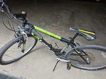 Mountain Bike ATALA 26" Shimano
