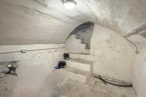 Locale ad uso deposito