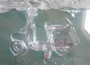 vespa in cristal 