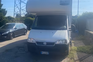 camper Mclous