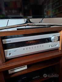Home Theater - sintoamplificatore + altoparlanti