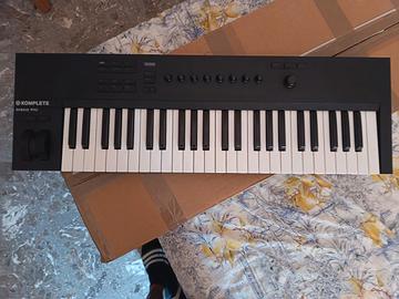 Komplete control A49