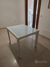 Tavolo allungabile