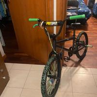 bici bmx wheele 