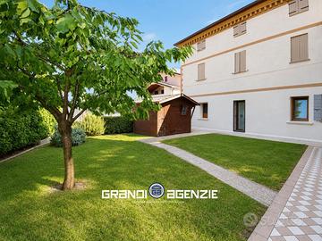 Arcade - 3 locali  135000 T32050