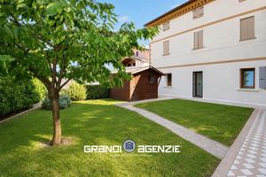 Arcade - 3 locali  135000 T32050