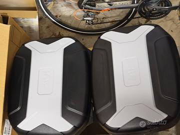 Coppia valigie Givi Trekker Lite TRK35BN