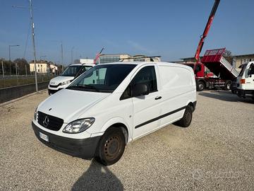 MERCEDES-BENZ Vito 111 CDi