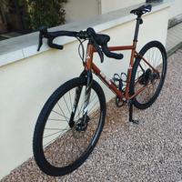 bici gravel wilier jaroon