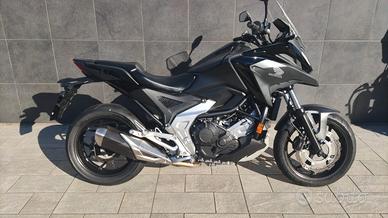 Honda NC 750 - 2023