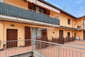 2 LOCALI CON GIARDINO E BOX DOPPIO !!
