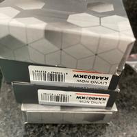 Materiale Liging Now in blocco