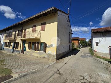 CASA SEMINDIPENDENTE A FERRERE