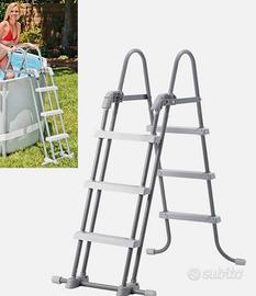 Scala per piscina con gradini rimovibili