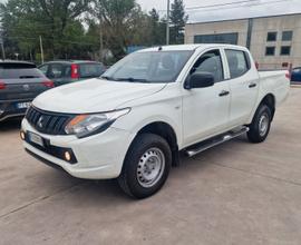 Mitsubishi L200 2.4 DI-D/154CV Double Cab UNICO PR