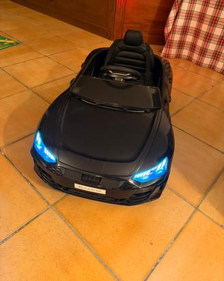 Macchina elettrica audi RS8