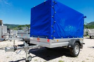 Carrello rimorchio auto centinato