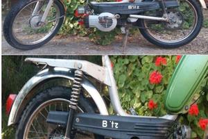 Morini Moto M. 50 col suo libretto piccolo + pezzi