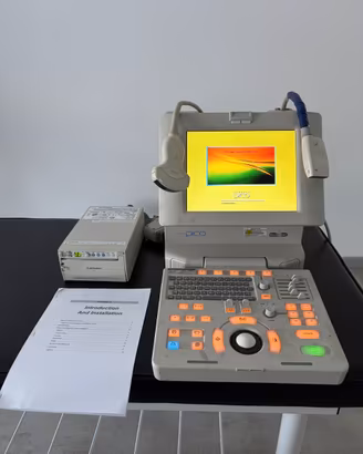 ECOGRAFO SONOACE PICO con sonda lineare e convex