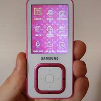Samsung MP3 YP-Q3 bianco/rosa – vintage retrò