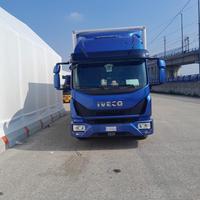 Iveco eurocargo 80-220 furgone con pedana