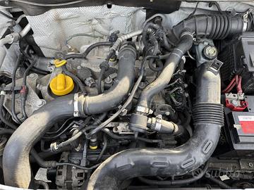 MOTORE COMPLETO DACIA Sandero Serie II h4bb4 h4bb4