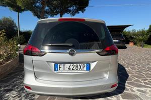 Opel zafira tourer