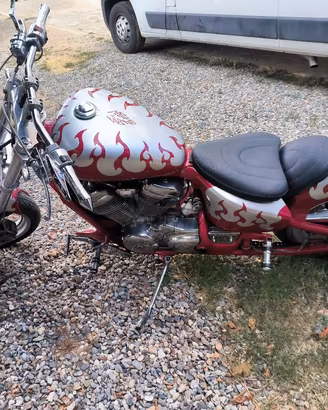 Honda shadow vt 600 special custom