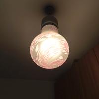 Lampadario da camera rosa