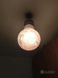 Lampadario da camera rosa