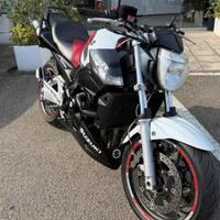 Suzuki GSR 600
