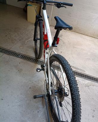 mtb in alluminio 