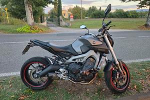 Yamaha mt 09