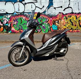 SPLENDIDO Piaggio Medley 150 - 2016