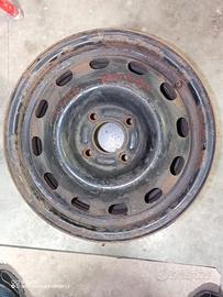 Cerchi in ferro Ford