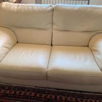 Divano in pelle 