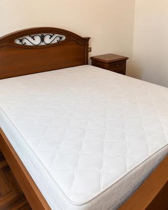 letto matrimoniale in legno massello